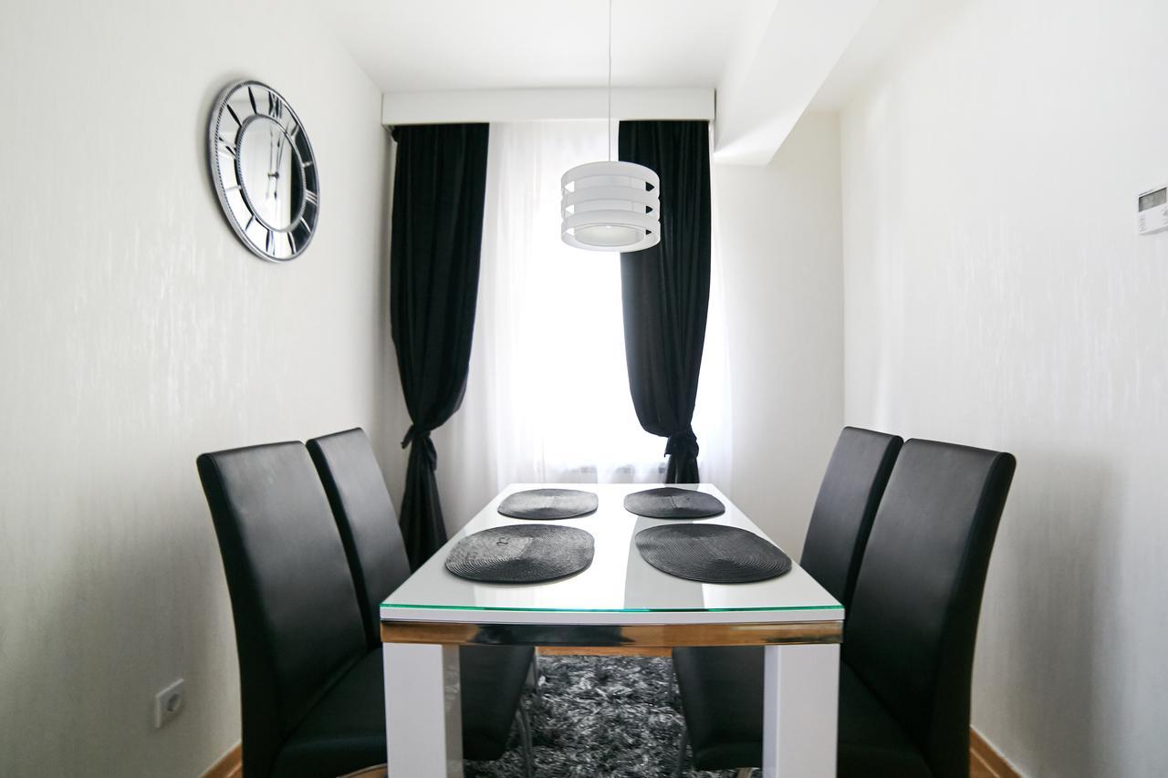 Lux Apartmani Beograd Exterior foto